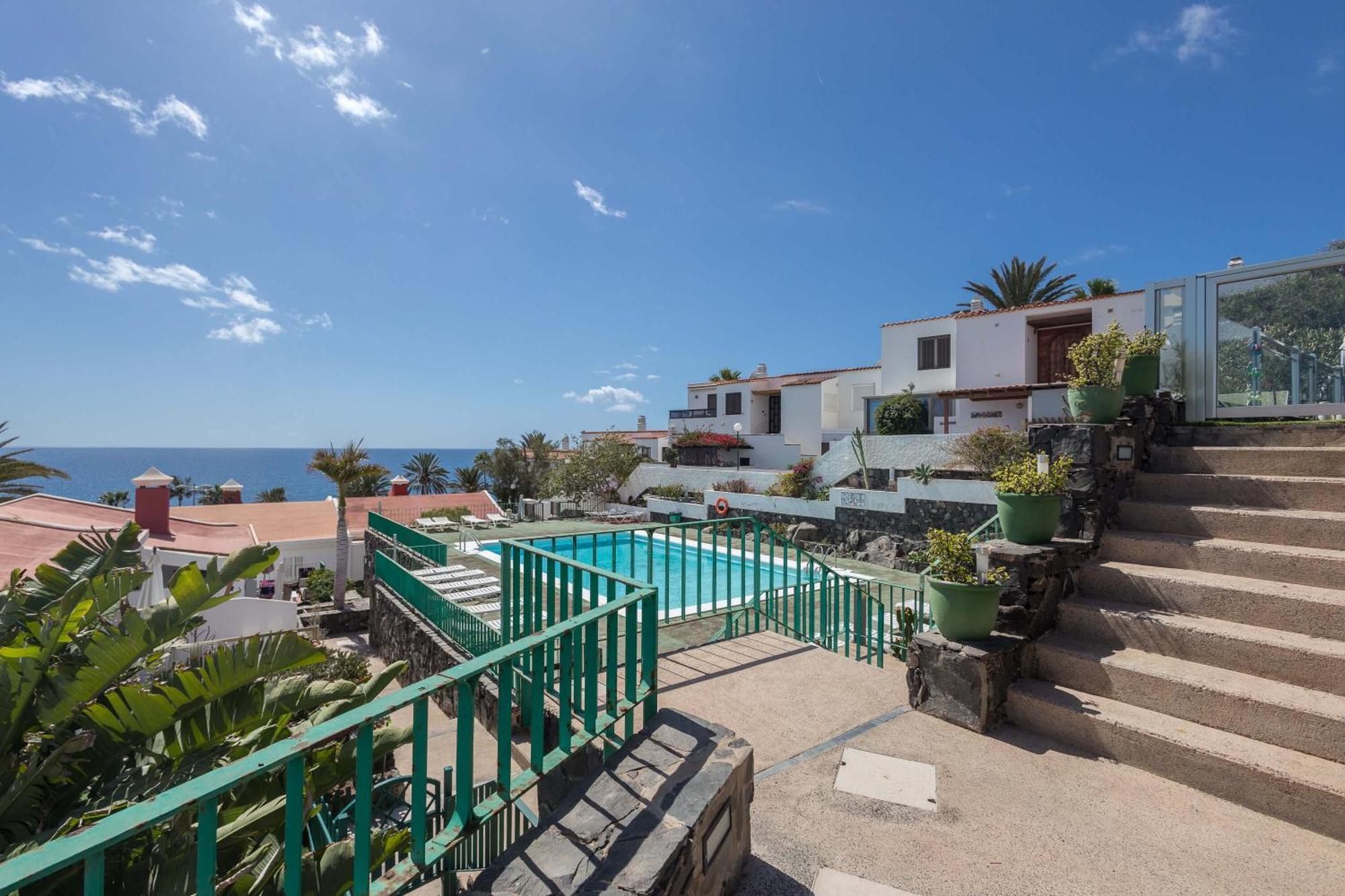 Bungalow playa Águila terraza piscina by Lightbooking Maspalomas  Esterno foto