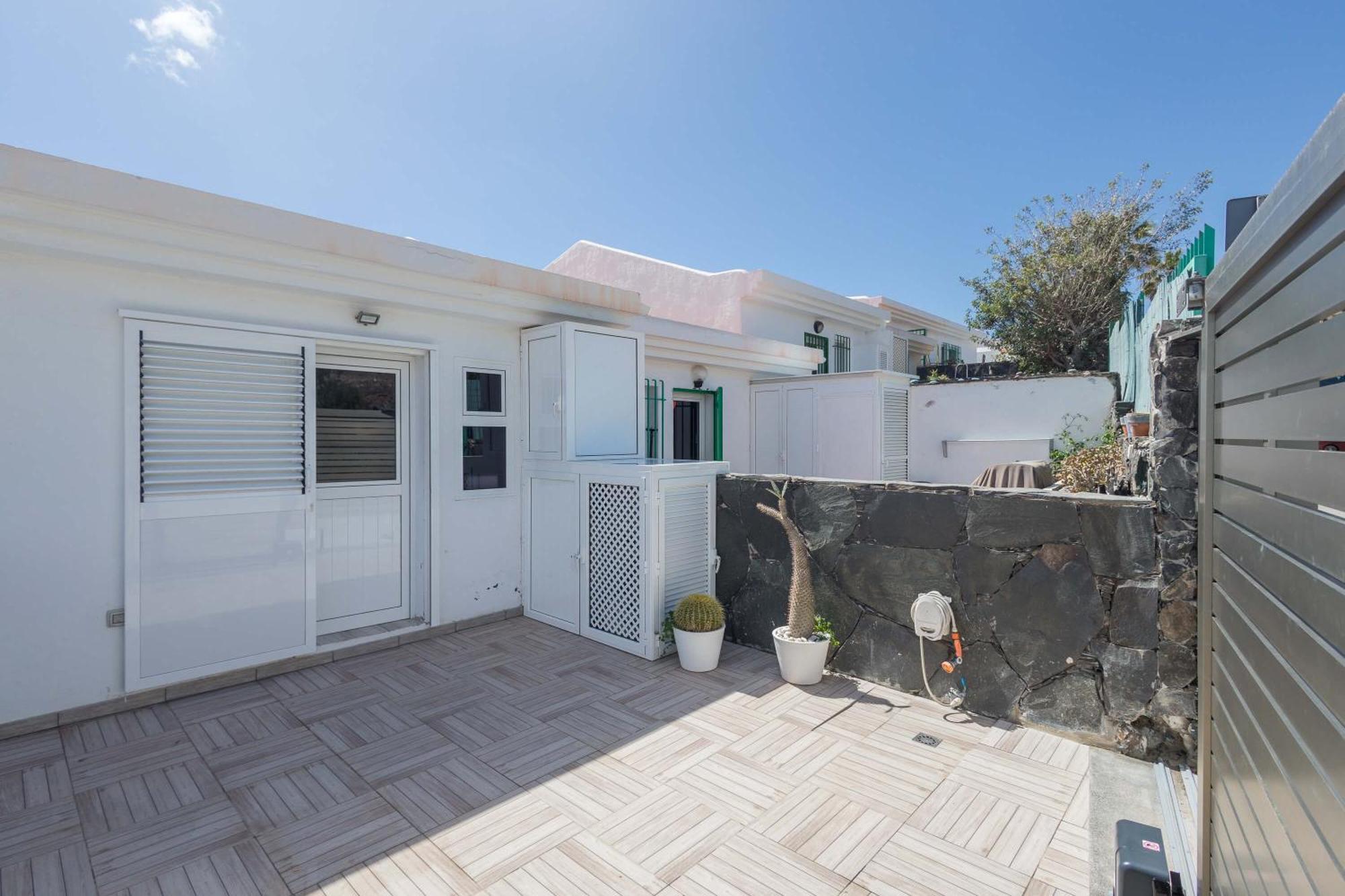 Bungalow playa Águila terraza piscina by Lightbooking Maspalomas  Esterno foto