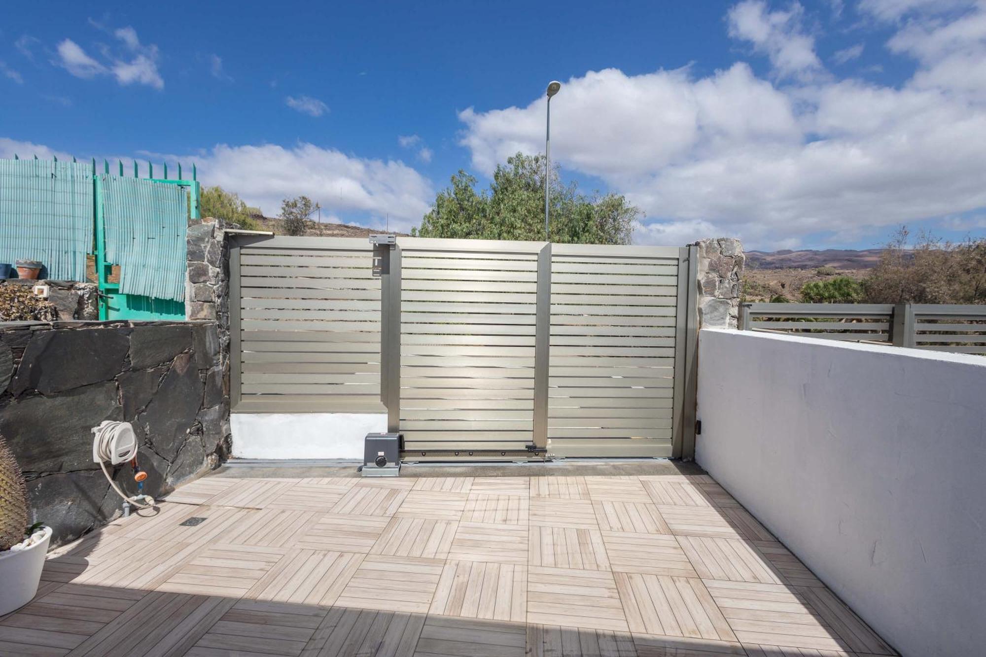 Bungalow playa Águila terraza piscina by Lightbooking Maspalomas  Esterno foto